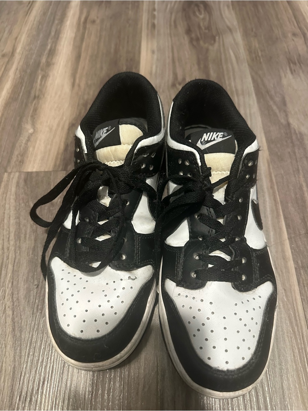 Nike Women’s Black and White Low-Top Sneakers